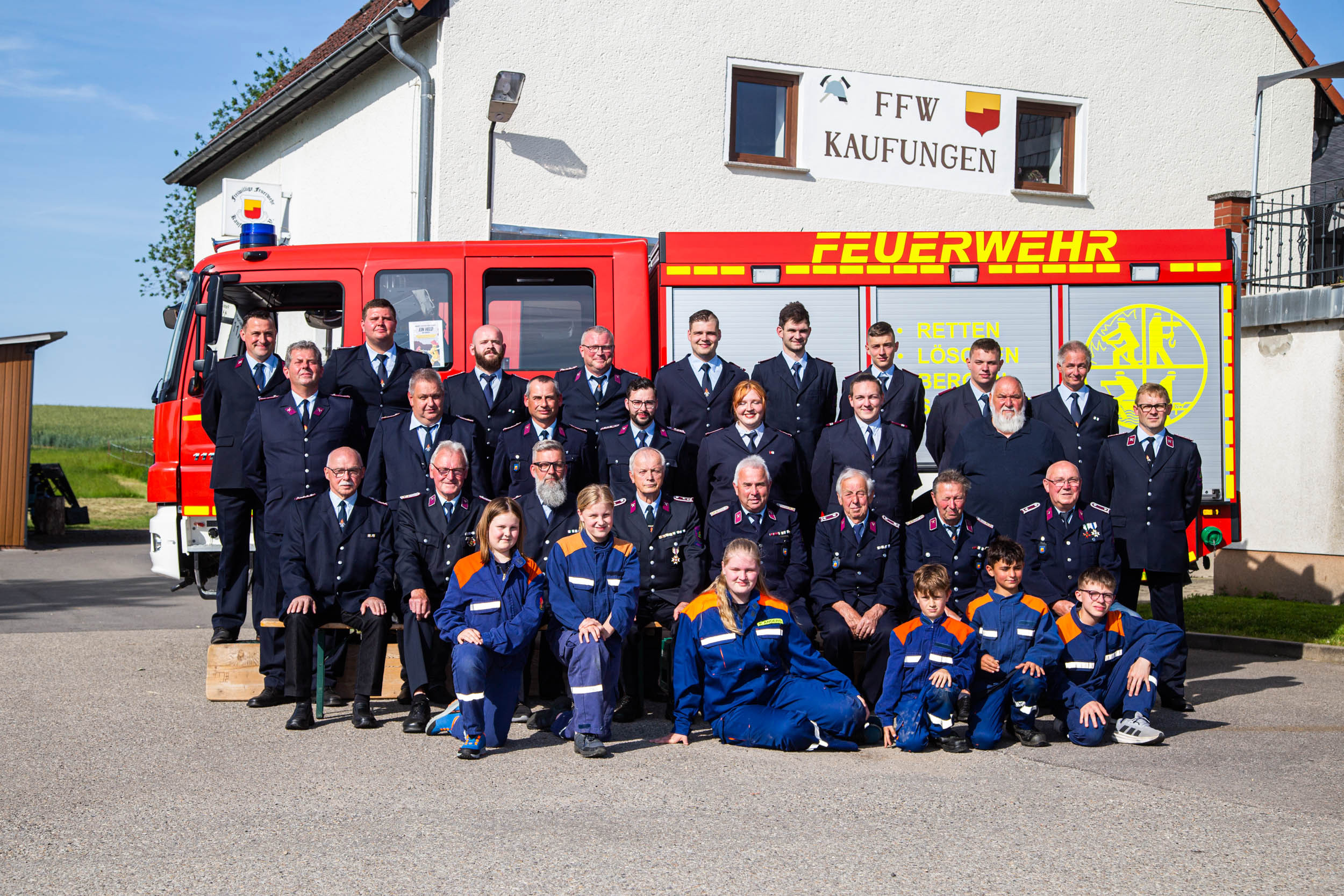 135 jahre ffw kaufungen 60jahre jugendfeuerwehr