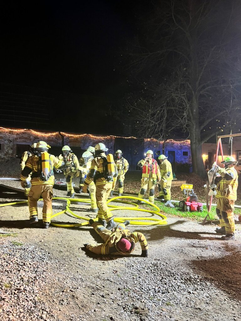 Aktive WhatsApp Image 2025-12-06 at 13.30.34 (6)